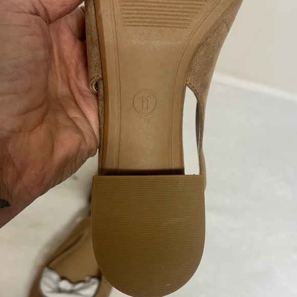 A New Day Women's Brown Slingback Flats - Picture 5 of 11